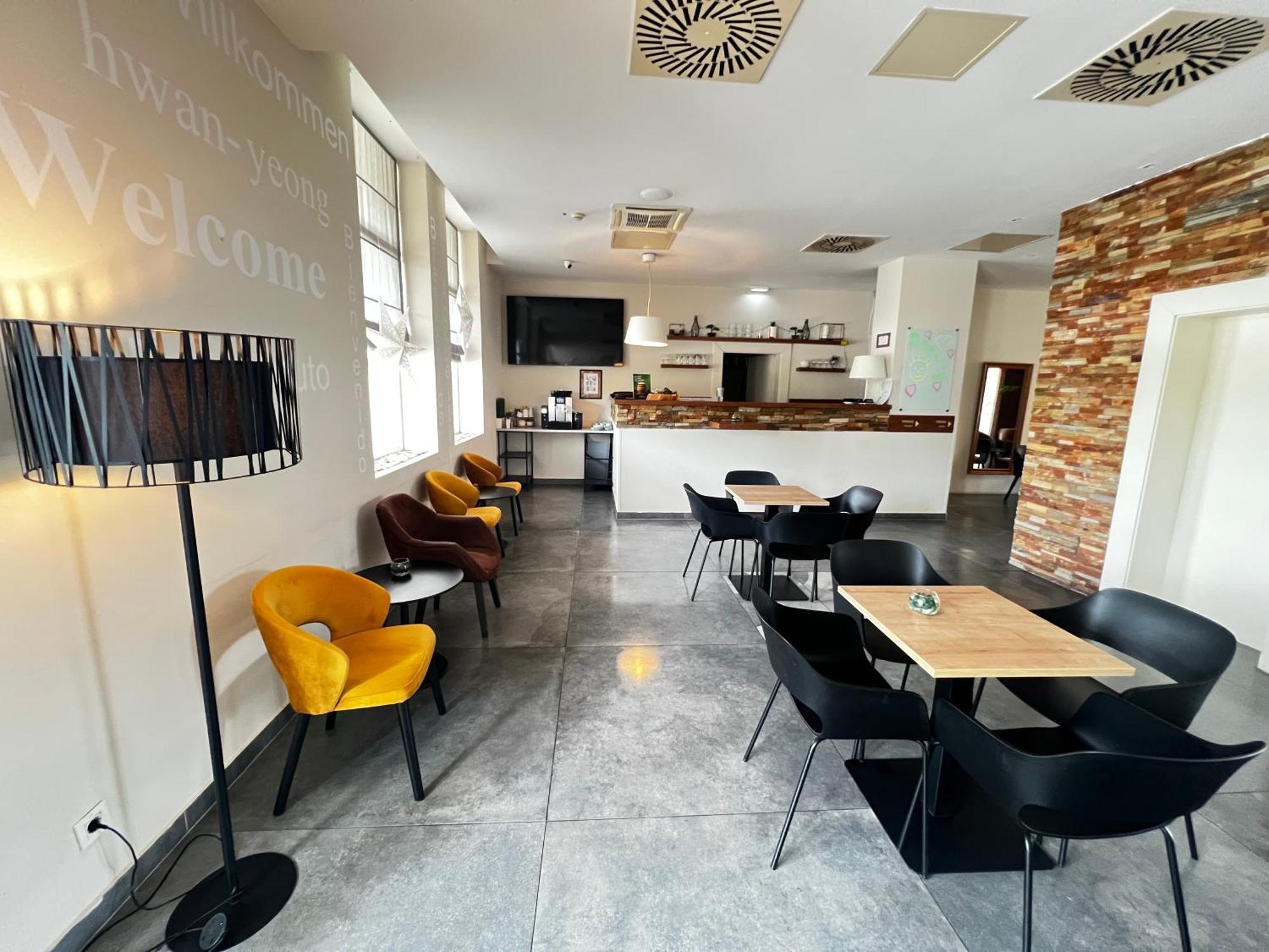 Ambient Hotel Domžale Zewnętrze zdjęcie